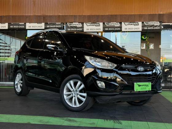 HYUNDAI IX35 2.0 MPFI GLS 4X2 16V GASOLINA 4P AUTOMÁTICO HYUNDAI IX35 2.0 MPFI GLS 4X2 16V GASOLINA 4P AUTOMÁTICO